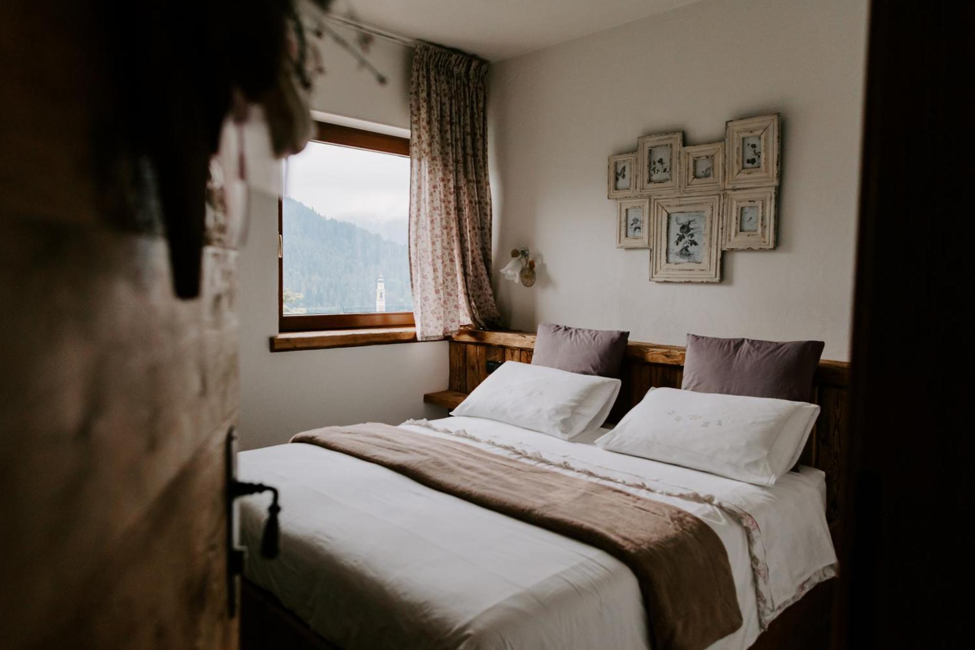 Bed and Breakfast Fra Rose E Mughi Домедже-ди-Кадоре Экстерьер фото